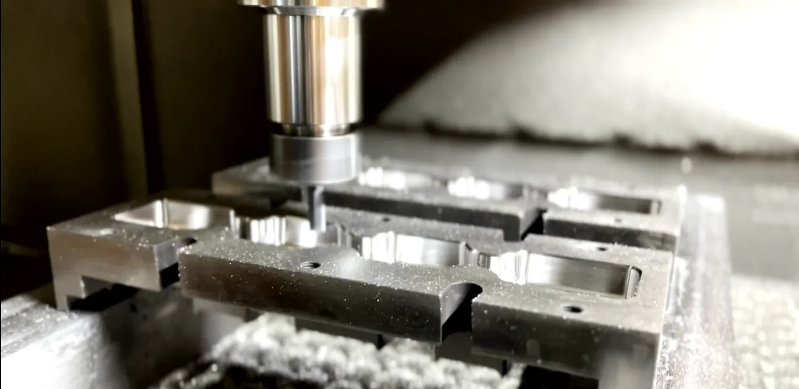 Mold & Custom Tooling